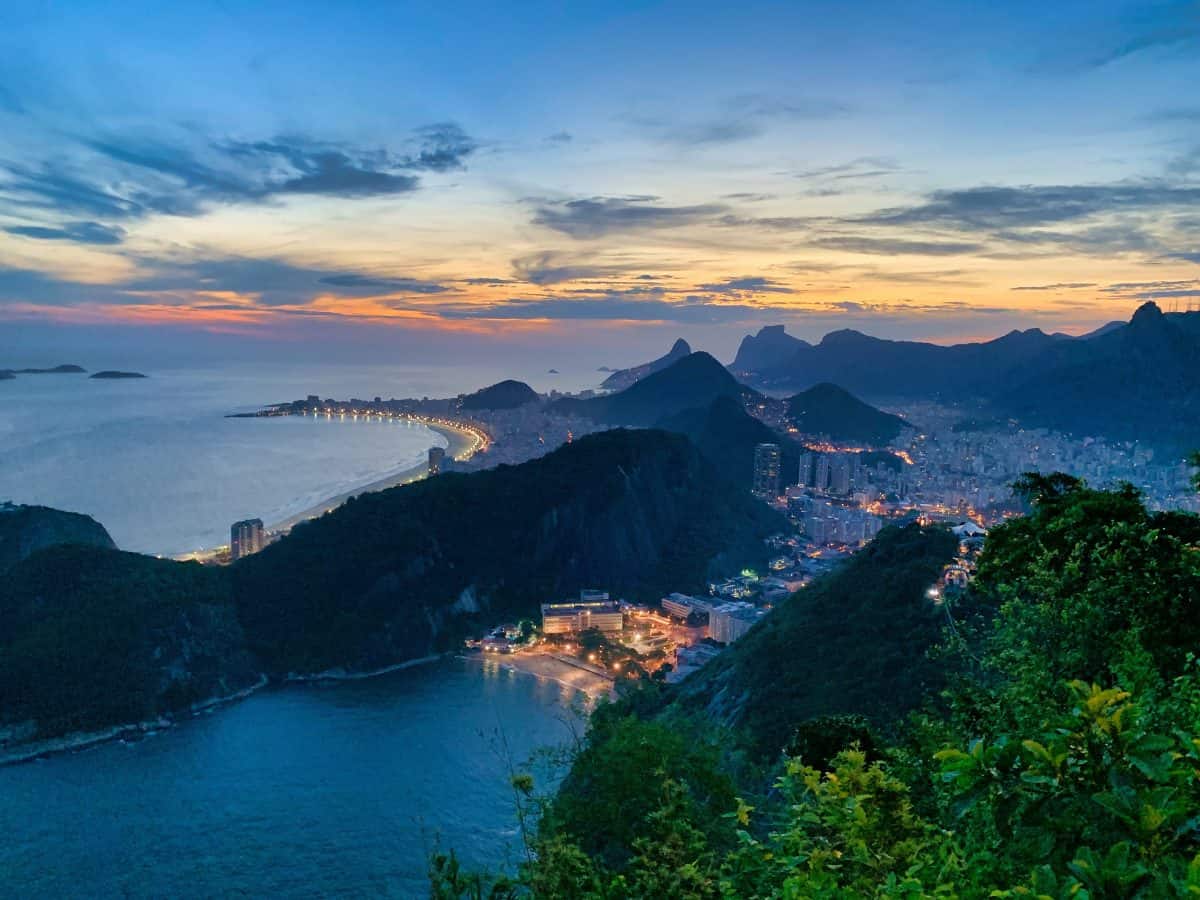 Softbank Still Scoping Out Latin American Startups, Seeks Headquarters For Local Hub