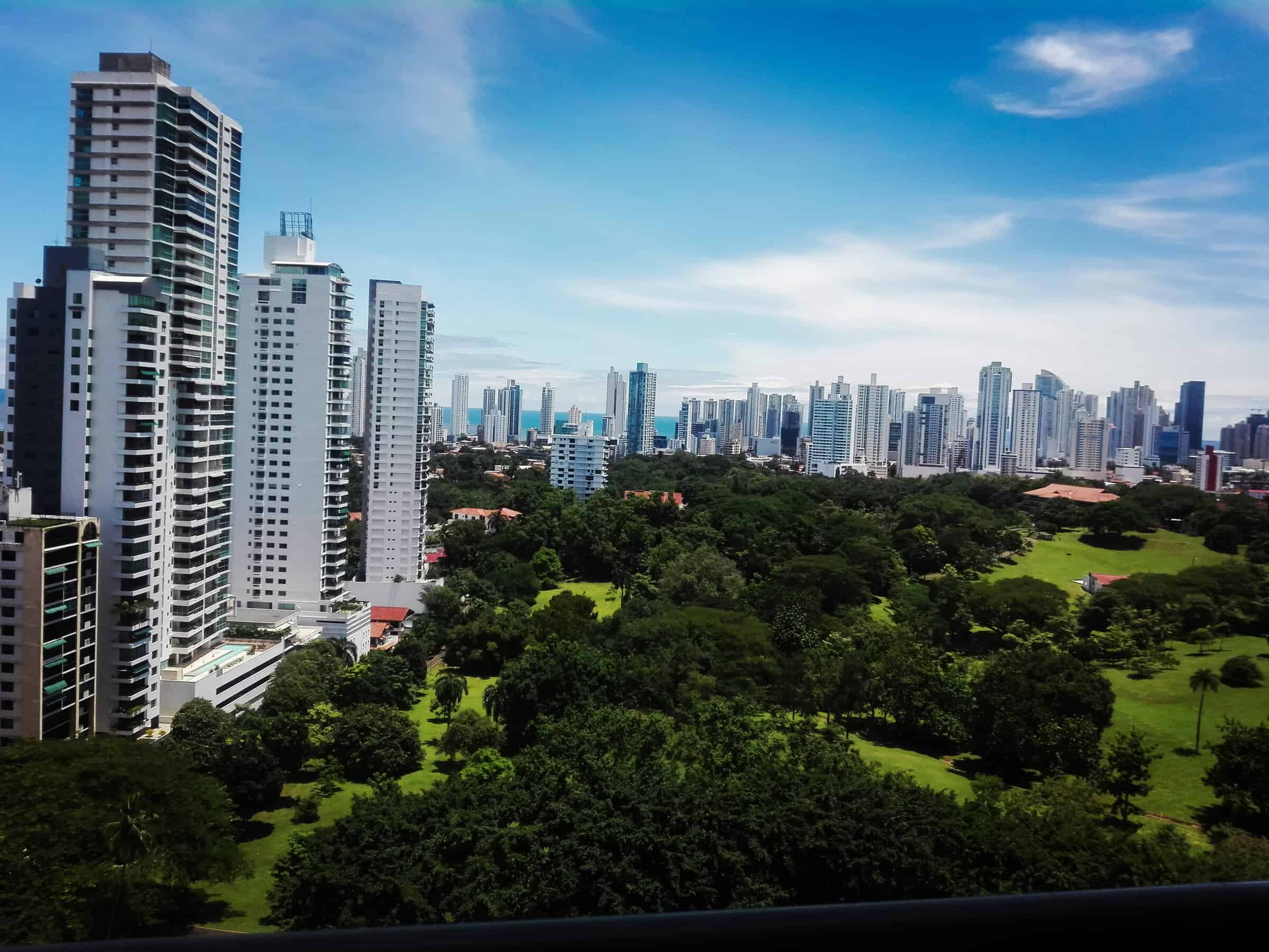 Startup De Lockers Inteligentes De Panamá, Boxit, Se Expande A Brasil