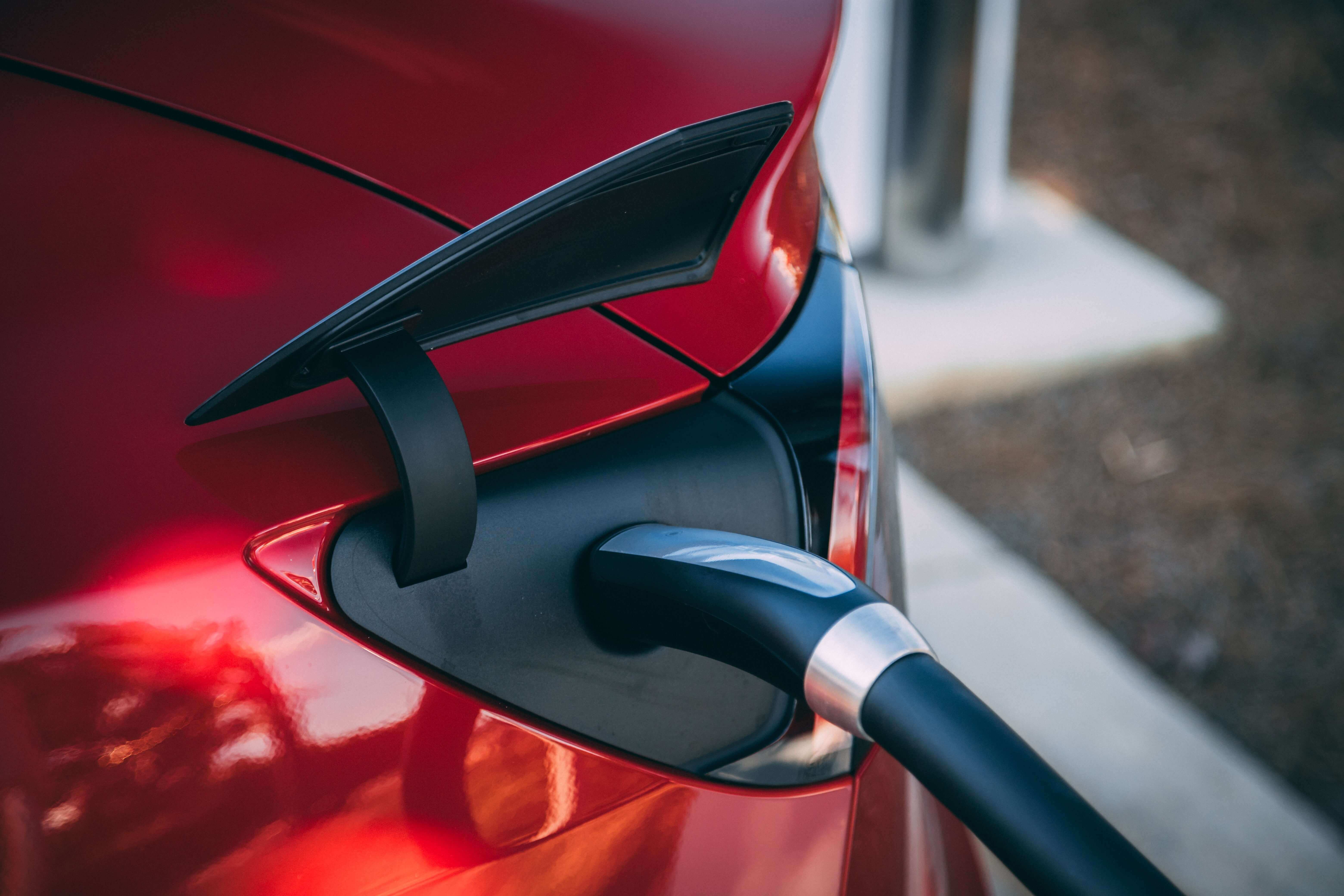 Startup De Autos Eléctricos Compartidos, Emobi, Llegará A Medellín