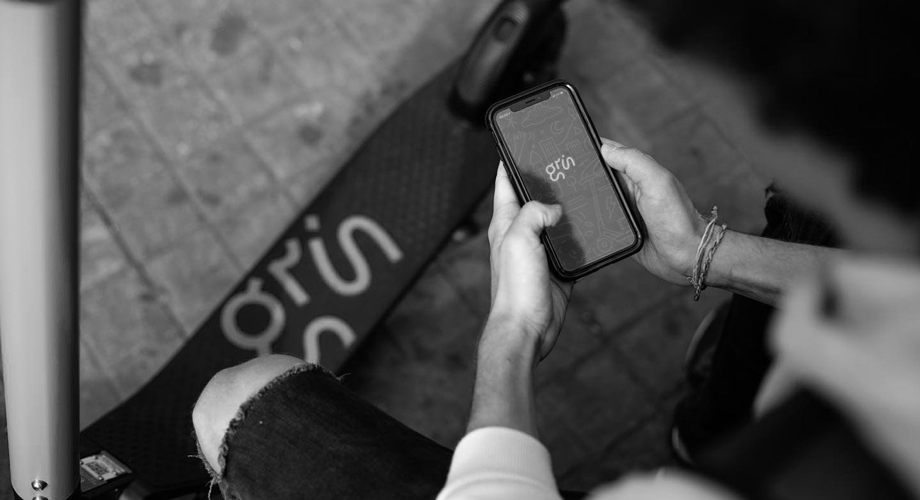 Trabajadores Dados De Baja Toman Almacén De Scooters De Grin, Grow Culpa Covid-19