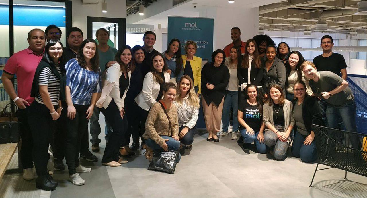 Mol Adquiere Robobiz Porque Quiere Mejorar Cómo Lidia Con Las Quejas—con Inteligencia Artificial