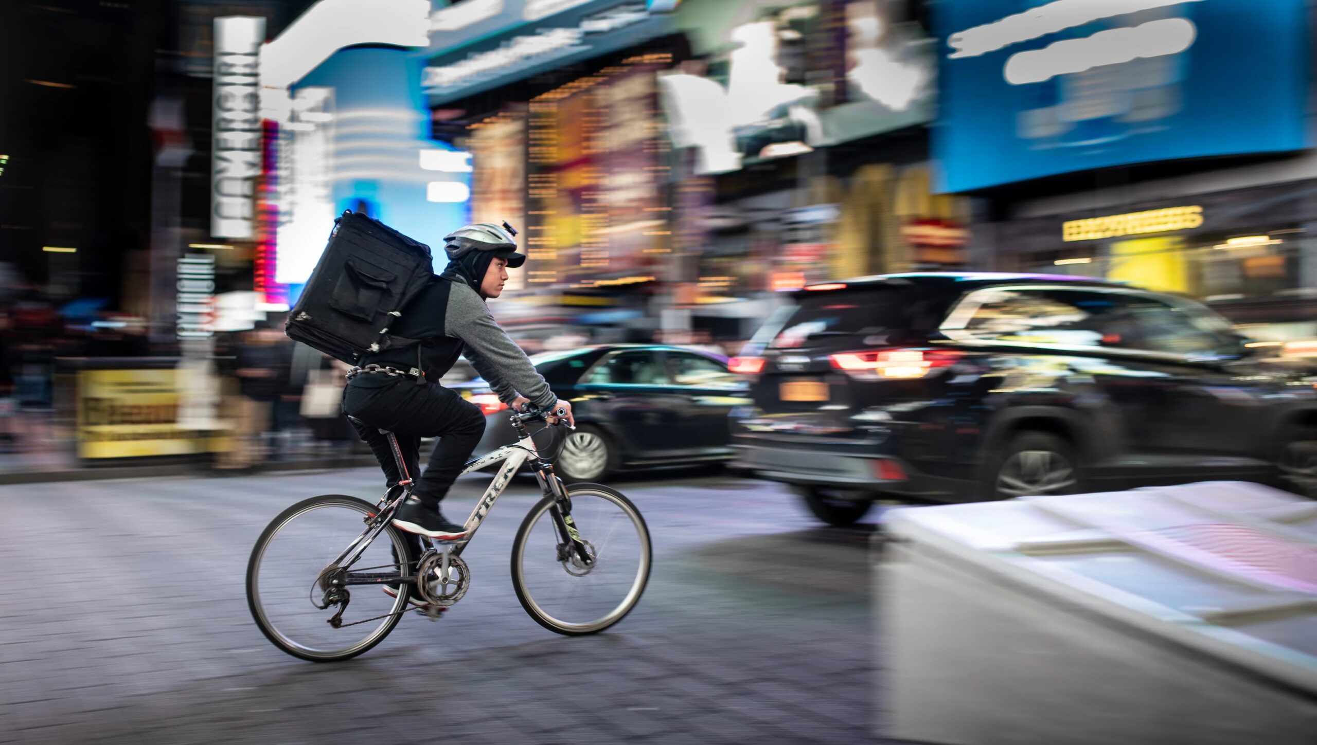 Husky Enhances Restaurant Delivery Efficiency With Cyclist Fleet