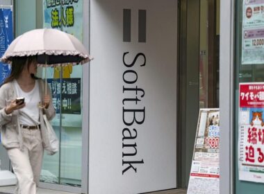 Softbank Achieves Profitability For Second Consecutive Quarter